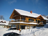 Haus im Winter